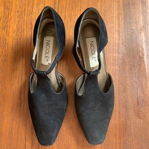 Vintage NICOLE sz 7.5 black suede t-strap heels